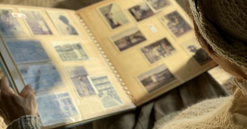 昔の写真が親や祖父母の話で何倍もの貴重な価値になることも